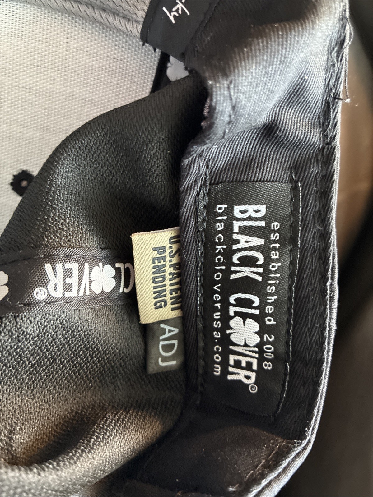 New RARE Tony Robbins Blessed Limited Edition Live Lucky Black Clover Hat 2024 image 3