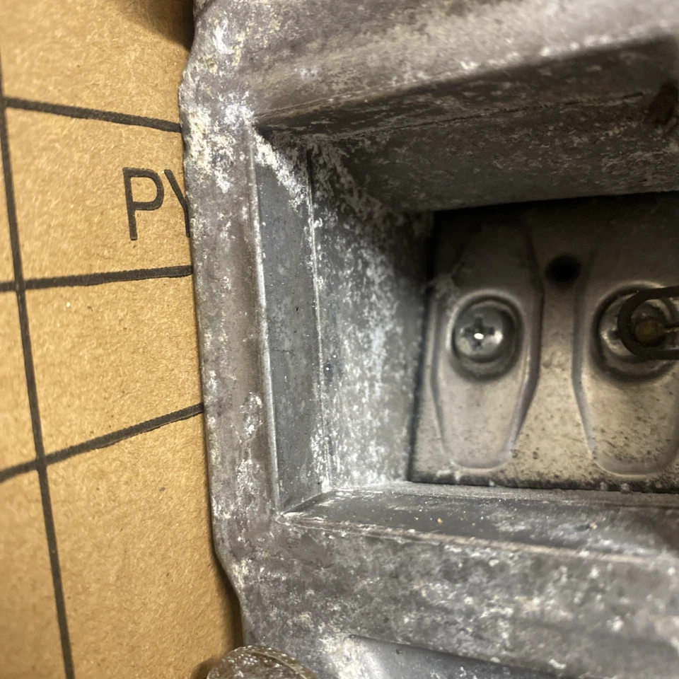 Medidor de flujo de aire genuino BMW BOSCH E36 E30 318i con tubo de goma excelente funcionamiento Foto 3 de 4