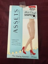 ASSETS by SPANX Women's Hi-Waist Mid-Thigh Shaper Size 1 Nude Control NIP