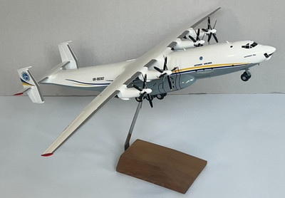Premium model of Antonov AN-22 Antey  UR-09307 1/100, resin cast, wooden stand