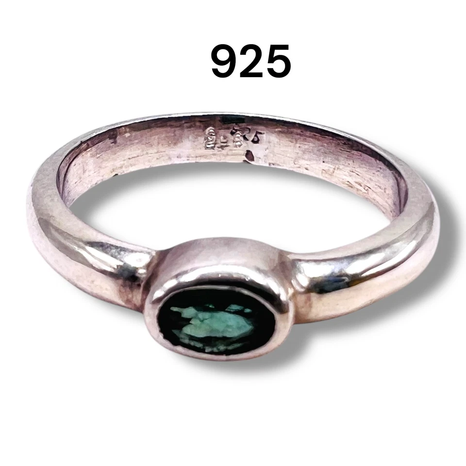 Anillo solitario de plata de ley 925 con piedra preciosa ovalada de iolita azul talla 5 Foto 3 de 4