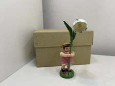 Erzgebirge collector figure Hubrig 10.5 cm + original packaging. Excellent Co...