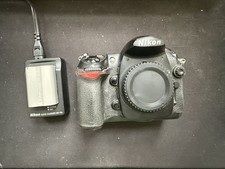 Nikon D200 10.2MP SLR Digital Camera, Original Battery/Charger *For Parts As is*