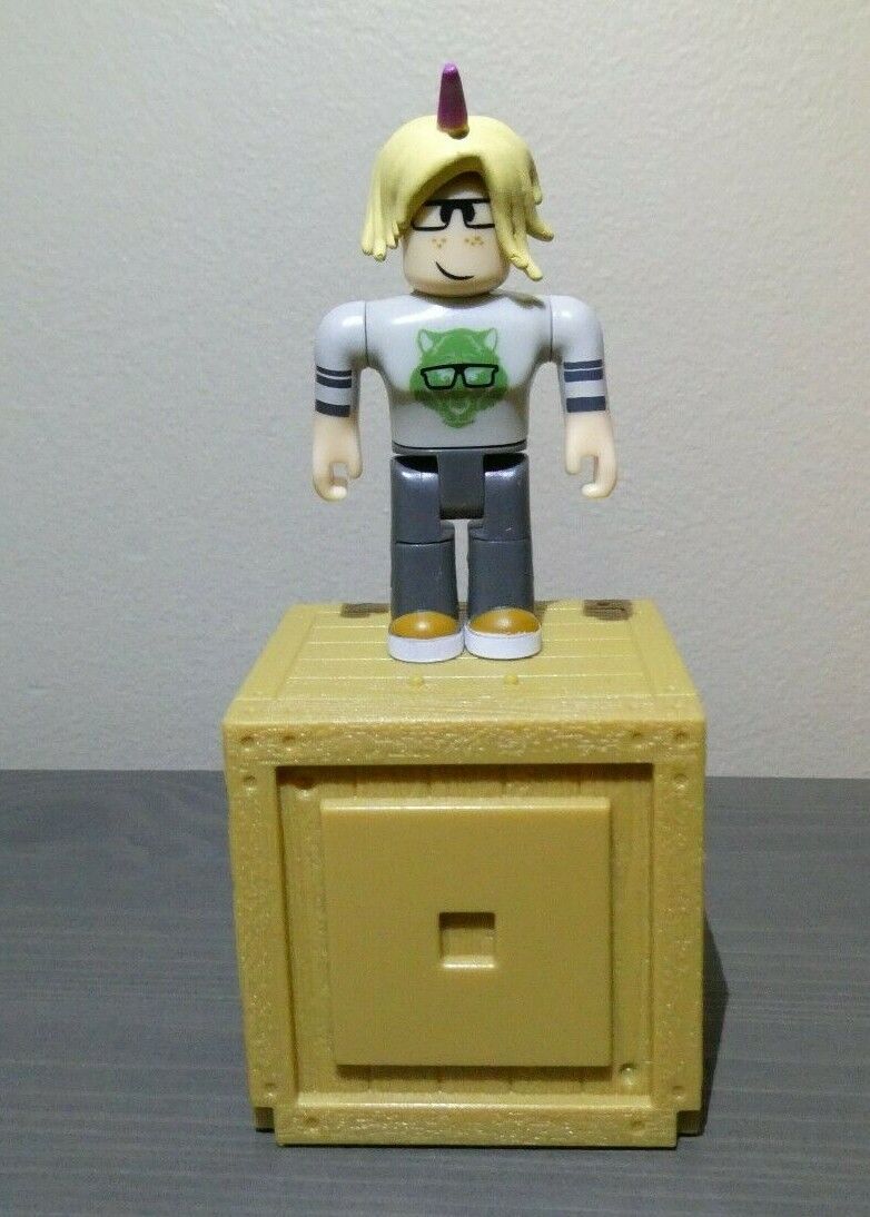 Roblox Series 1 Erik.Cassel 3 Mini Figure Includes Online Item Code Loose  Jazwares - ToyWiz