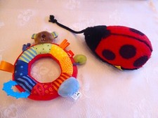 STEIFF SPIELUHR "MARIENKÄFER" und SIGIKID GREIFRING "TEDDY"