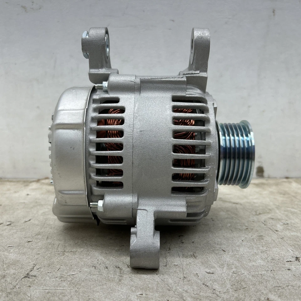 Alternador TYC 2-13876; se adapta a Jeep Wrangler 2001-2006 4,0 L L L6 (nuevo stock antiguo) Foto 4 de 4