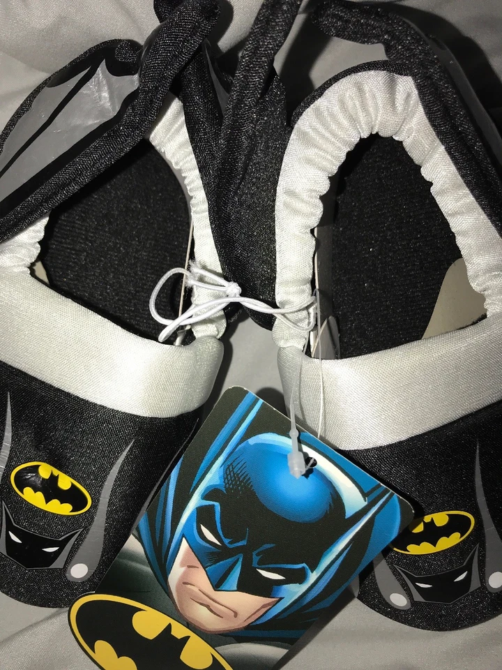 NWT Toddler Boys Batman Slippers Black & Silver M 7/ 8 Elastic Back Cool Design! - Image 4 of 4