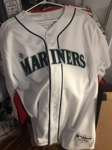 MICHAEL SAUNDERS SEATTLE MARINERS #55 MAJESTIC PRO AUTHENTIC MLB SIGNED JERSEY - Picture 2 of 24