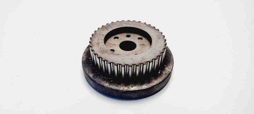 AUDI A6 Avant 4F5, C6 Kettenrad der Kraftstoffpumpe 059130111D 2.50 31096063