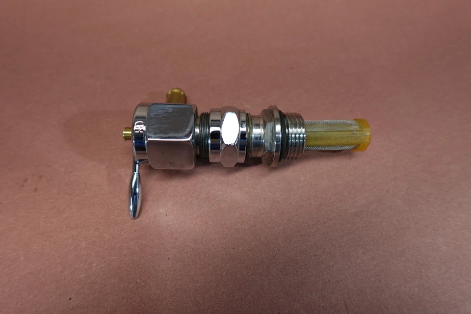 Harley-Davidson FXSTB 2000-2006 tanque de gasolina combustible Petcock Foto 3 de 4