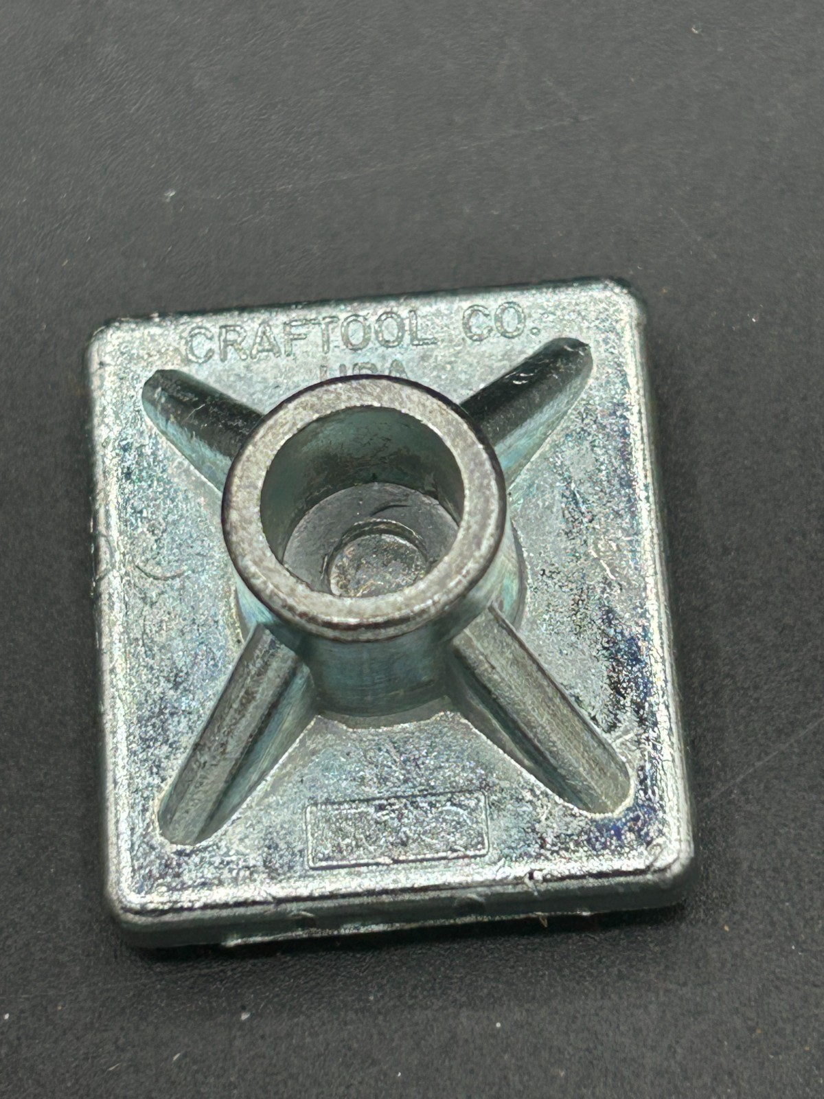 Foto 10 di 93