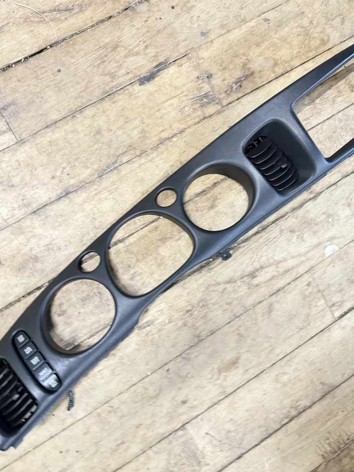 Radio bisel velocímetro Buick Lesabre 2000-2005 25760535 OEM Foto 4 de 4