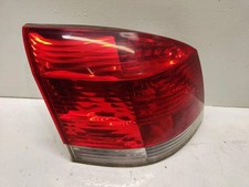 OPEL SIGNUM Rücklicht hinten links 377001 13159861 2.20 Diesel 92kw 35880072