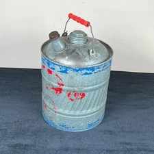 Vintage Delphos Galvanized Gas Kerosene Can Container 2 Gallon Original Handle