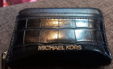 Portefeuille à monnaie Michael Kors en cuir gaufré crocodile noir - accent...