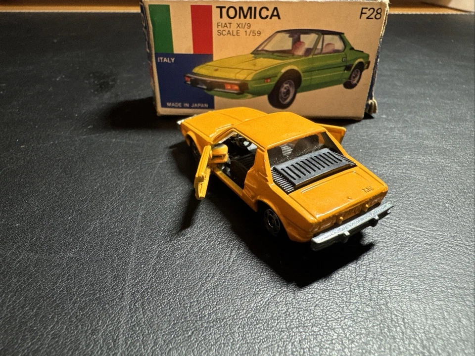 Tomica Blue Box F28 Fiat X 1/9 1/59 Made in Japan Rare - Immagine 3 di 4