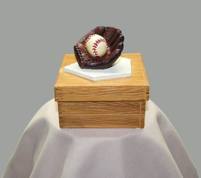 Russ Berry  Yesterday's Ballgame  Resin Handpainted Trinket Box Mitt & Baseball