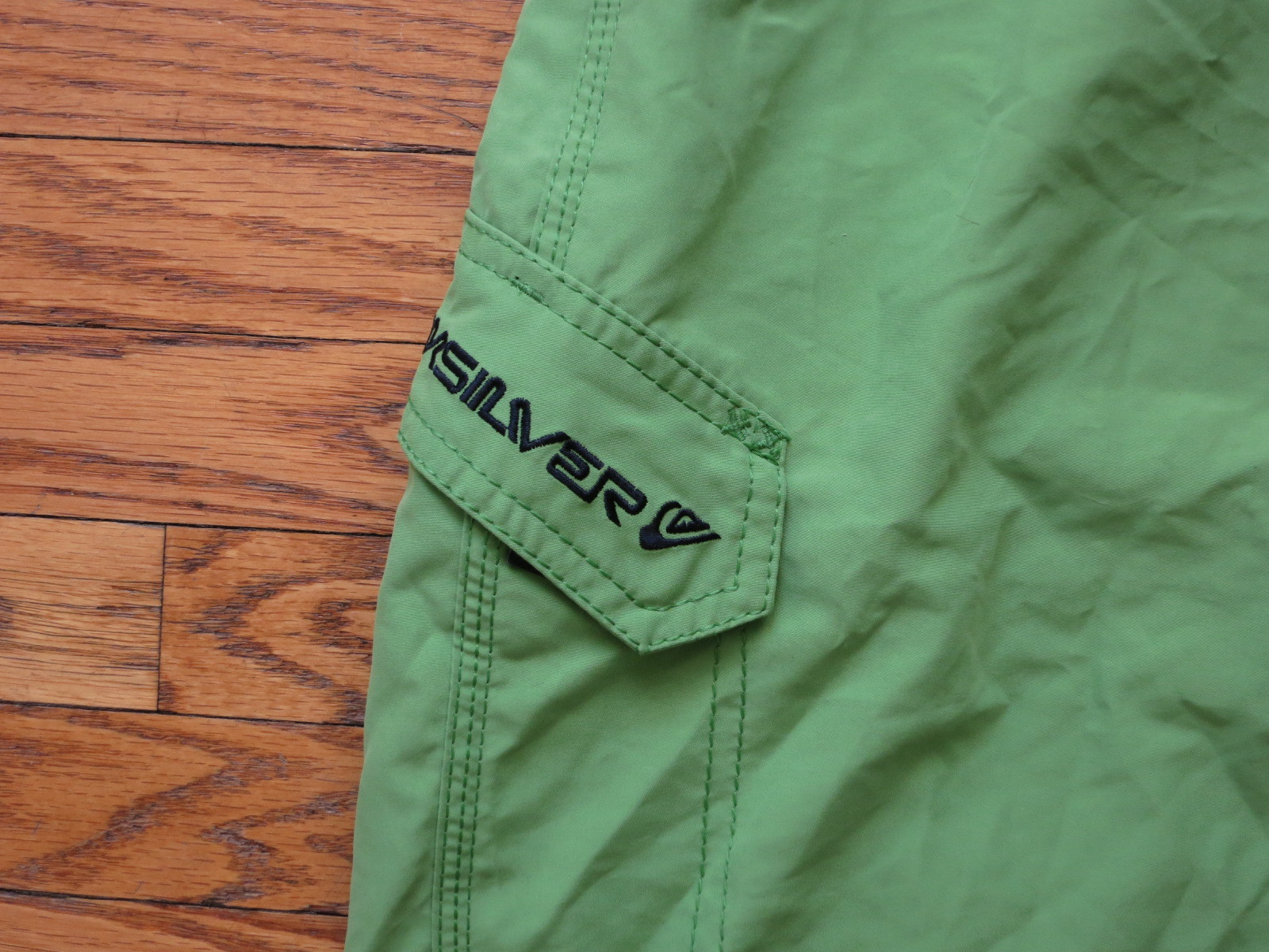 Quiksilver lime green board shorts surf trunks lightweight 34 EUC eBay