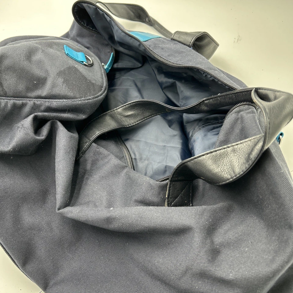 DAVIDOFF COOL WATER LARGE DUFFLE BAG WEEKENDER PROMO - Image 4 of 4