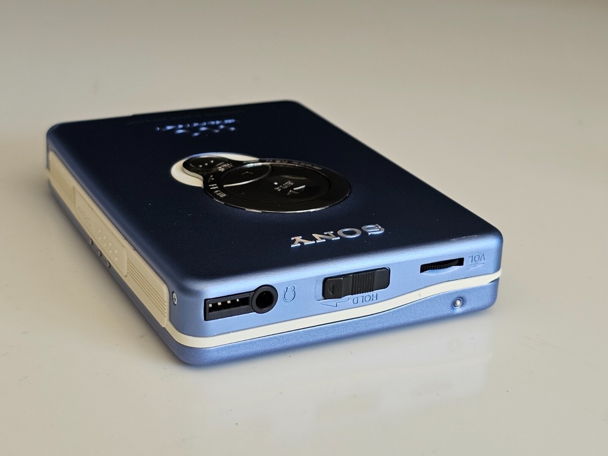 Blue Slim Sony WM-EX621 Walkman Cassette player Fully Working +