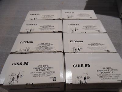 T&B CIDS-55 DOOR SWITCH 3A 125V PUSHBUTTON Lights on When Door is Open Lot of 8