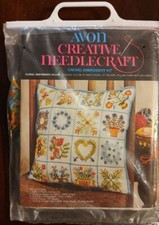 Vtg 1974 Avon Creative Needlecraft Crewel Embroidery Kit Floral Sediments Pillow