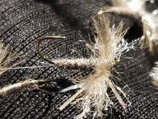 BAETIS CDC ANGEL WING SPINNER SIZE 16 FISHING FLIES FRONTIER FLY COMPANY