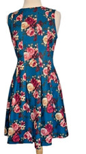 KUT From The Kloth Dress Sz 10 Blue Floral Sleeveless Lined Stretchy Coquette