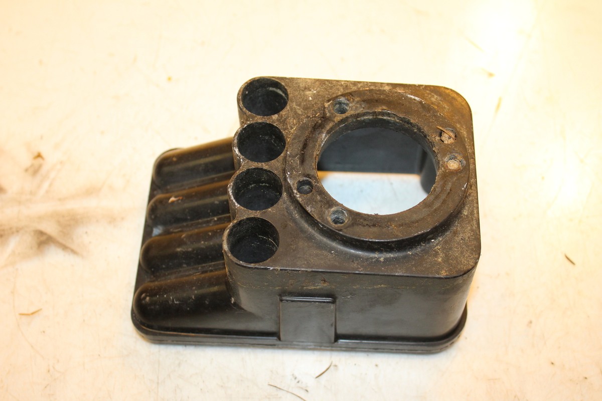 チータページ 1998 Tigershark TS1000 Plastic Engine Cover Air Intake 1673