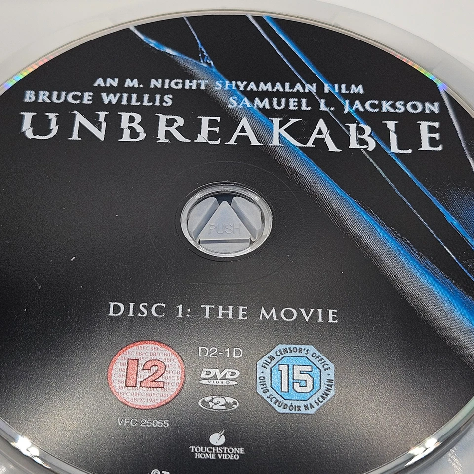 M Night Shyamalan DVD Bundle, Unbreakable, Split, The Village, Sixth Sense - Image 4 of 4