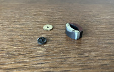 Aurora AFX Magnatraction Magnets, Crown Wide Hole Brass Idler Gears in VGC