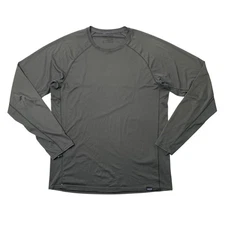 Patagonia Shirt Mens M Medium Grey Lightweight Capilene Baselayer Long Sleeve