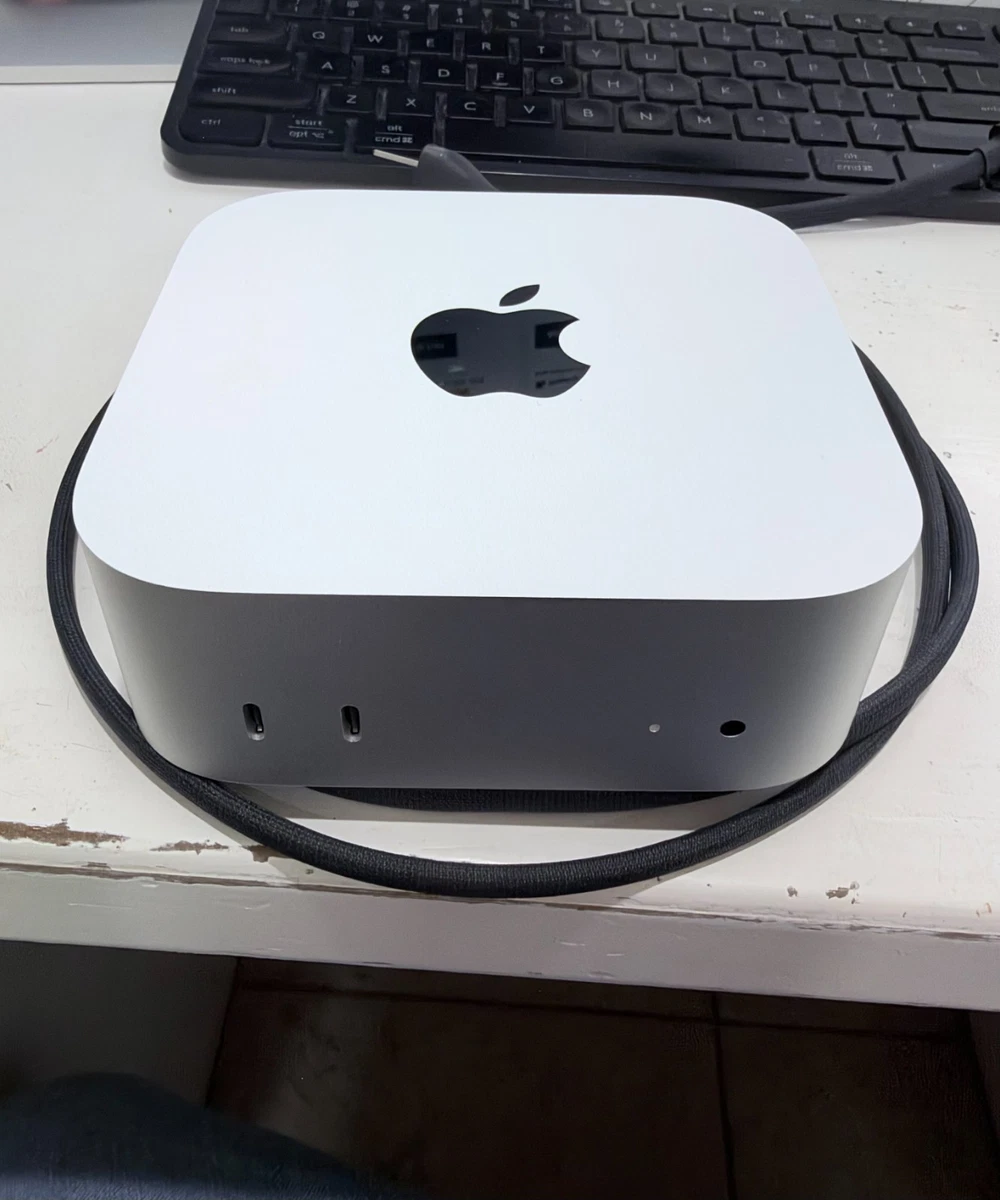 25+ Apple Mac mini 16GB 256GB Desktops & All-In-One Computers for