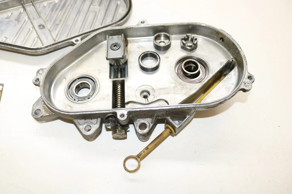 Ski-doo Summit X 800 800r 2007 rev 144" cadena de pista carcasa montaje Foto 2 de 4