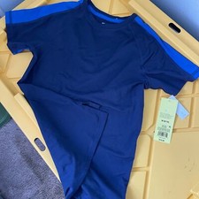 All in Motion kids sport performance tee size Medium 8/10