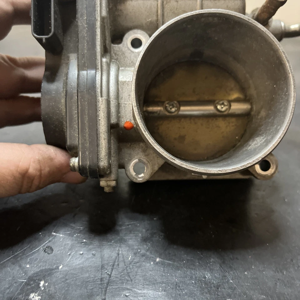 🔥🔥🔥2006-10 Infiniti M35 3.5L Driver Lado Izquierdo Acelerador Cuerpo OEM RME60-16 Foto 4 de 4