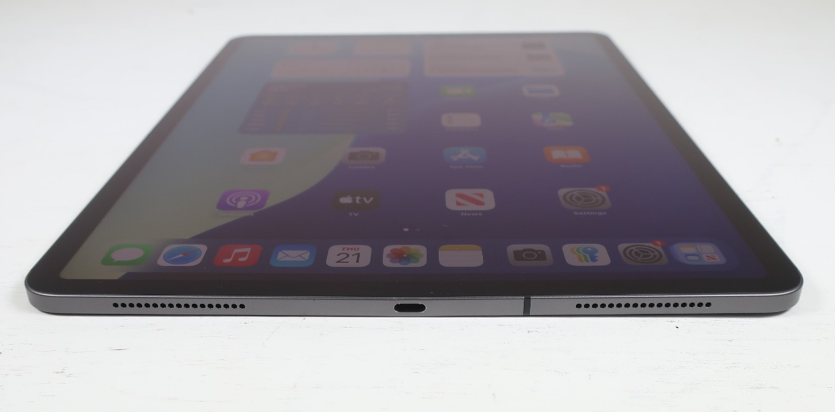 Apple iPad Pro 12.9” 4th Gen 1TB Wi-Fi + Cellular A2069 Wi-Fi Only