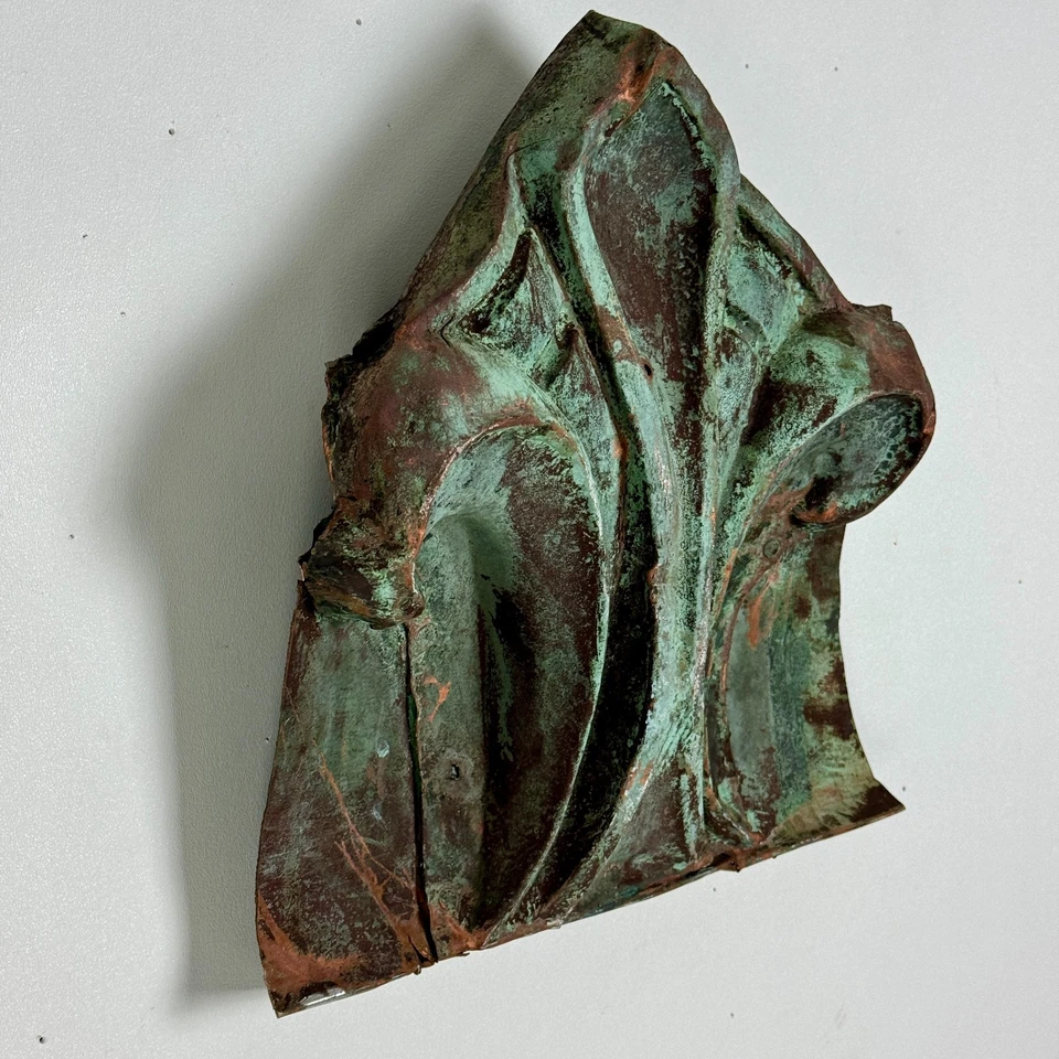 Antiguo friso de pared decorativo de cobre verde salvamento arquitectónico edificio de Nueva York Foto 4 de 4