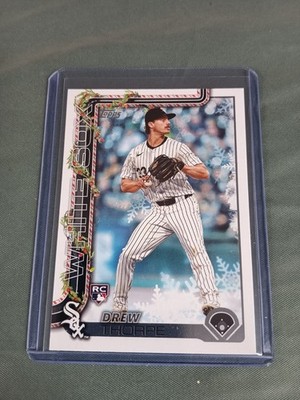 2025 Topps Holiday Baseball Drew Thorpe (RC) #H6 Chicago White Sox N/M.