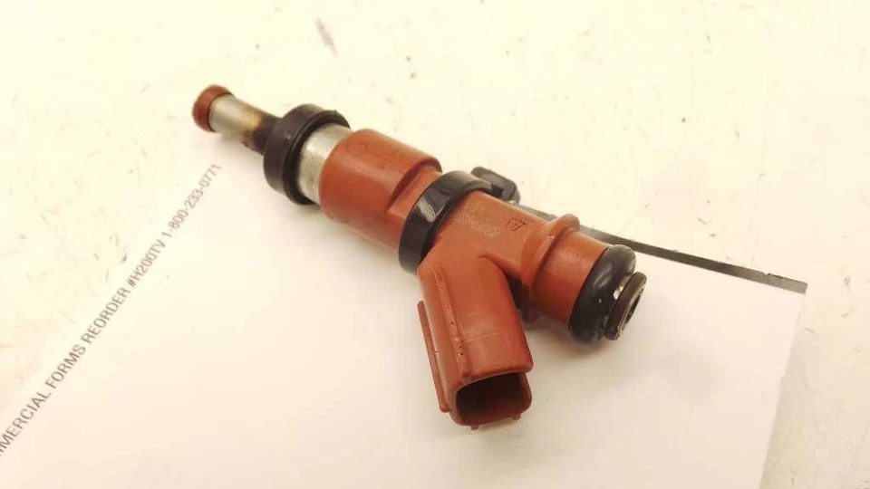 07-10 TOYOTA SIENNA CE INYECTOR DE COMBUSTIBLE Foto 4 de 4