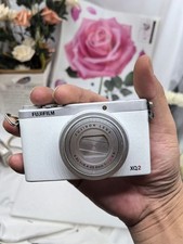 FUJIFILM XQ2 Digital Camera 12.0 MP 4x Optical Zoom-Function Works Normally