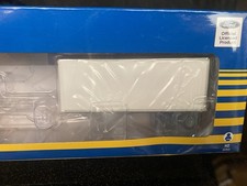 Ho Athearn 28ft Pines Wedge Trailer