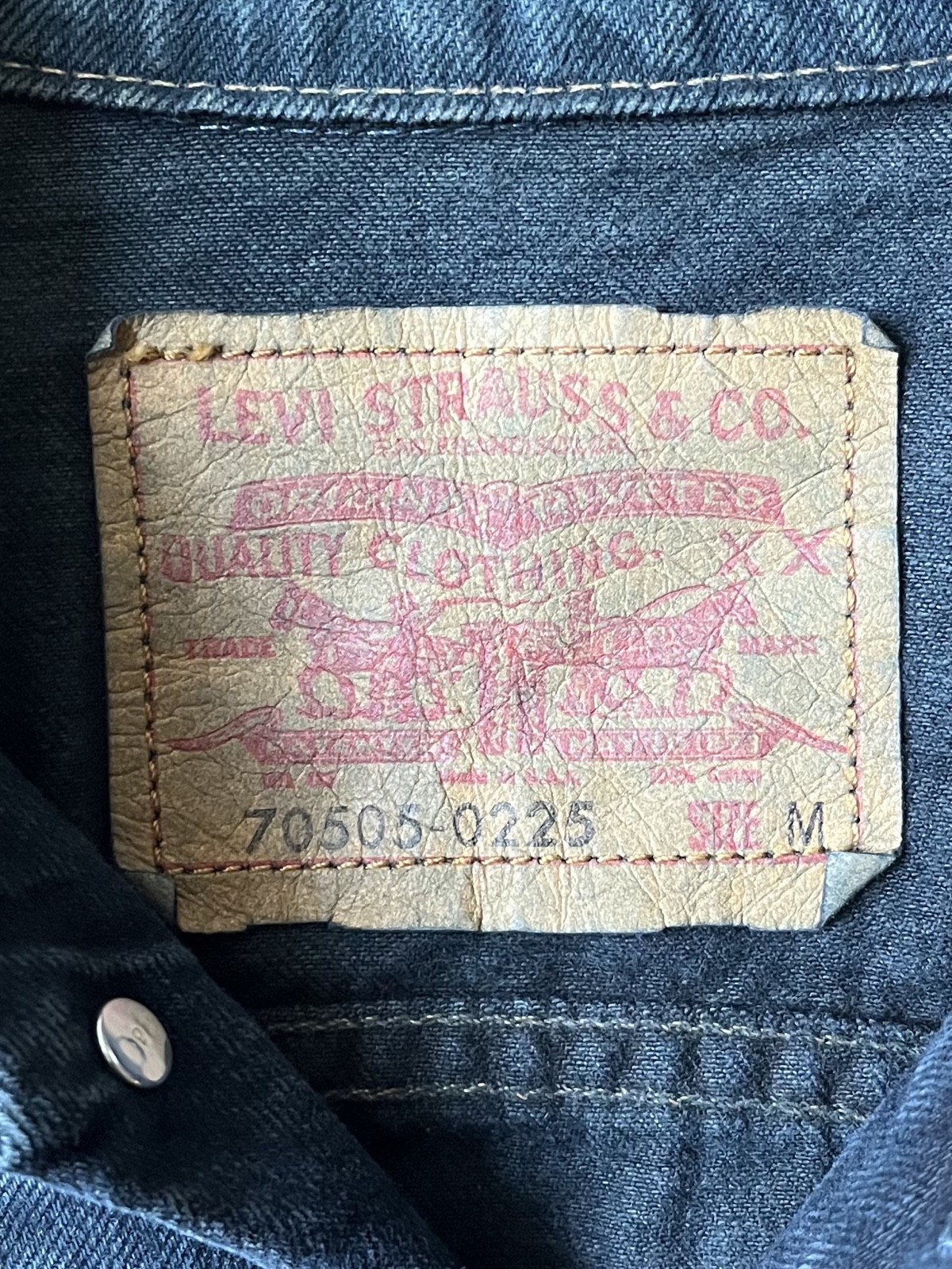 Rare 2002 Levi’s Vintage Collection Type III (1967) Trucker Jacket M Black Denim image 8