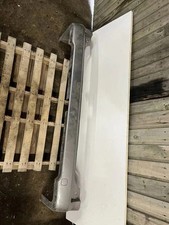 Pare-choc arrière Nissan NV200