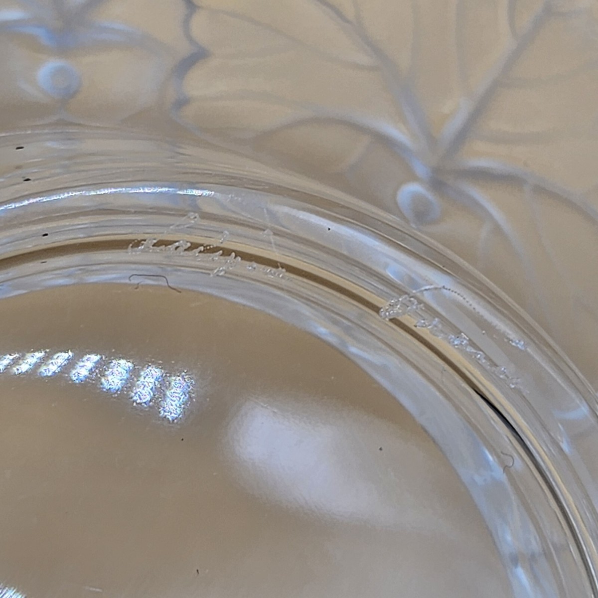 Vintage Lalique FRANCE Honfleur Geranium Leaf Edge Crystal Jewelry