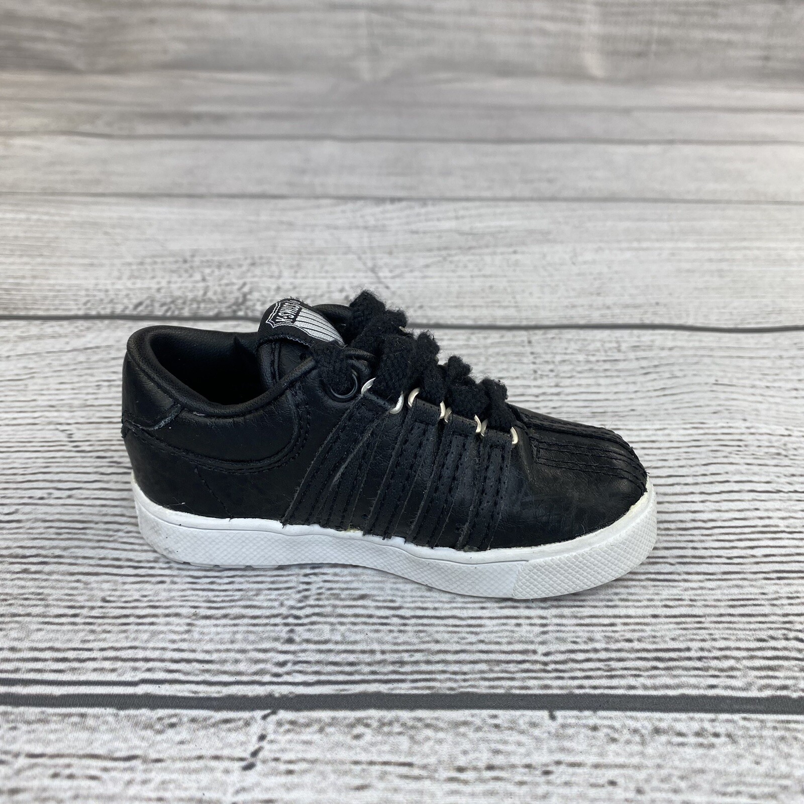 SAOLA K Swiss Nero Casual Sportivo Sneakers Neonato Taglia 4 Scarpe Sportive Bambino NUOVO