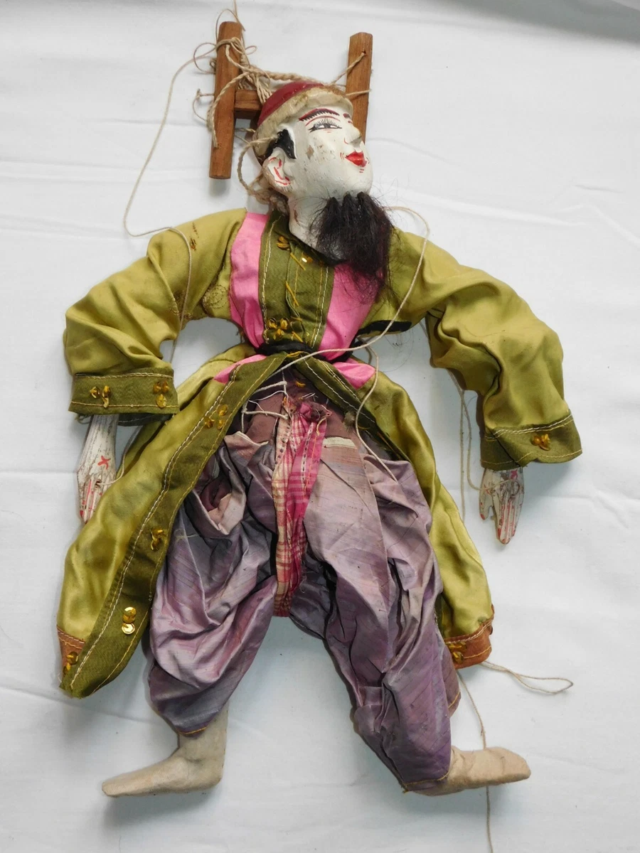 ANCIENNE MARIONNETTE EN bois peint Personnage WAYANG GOLEK Indonésie Java EUR 45,00 - FR