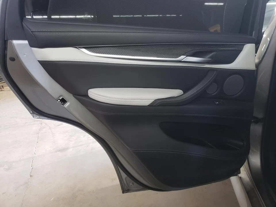2017 BMW X5M Left Rear Door Trim Panel Black Silverstone X3A9 SEE OPTIONS - Imagem 4 de 4
