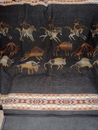 Pendleton Rush Hour Wool Blanket. Excellent Condition 60x60