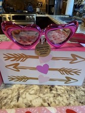 NEW Betsey Johnson SWEETHEART SUNNIES Heart Sunglasses In Metallic Hot Pink